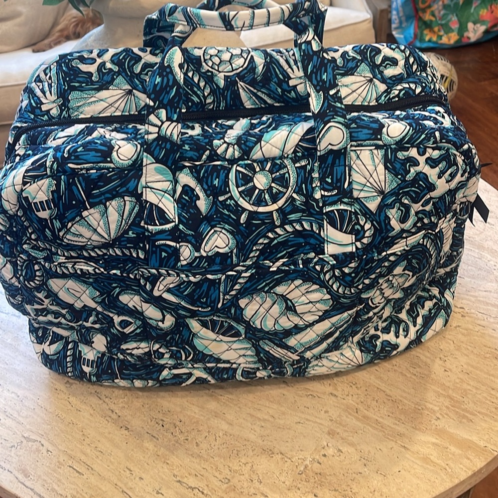 NWT Vera Bradley Grand Traveler Bag
Shore Enough - Picture 5 of 8